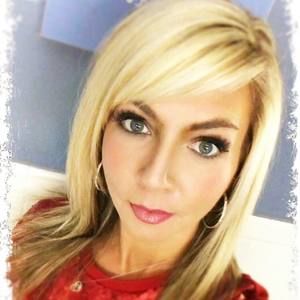 Meet your Posher, Amy amos